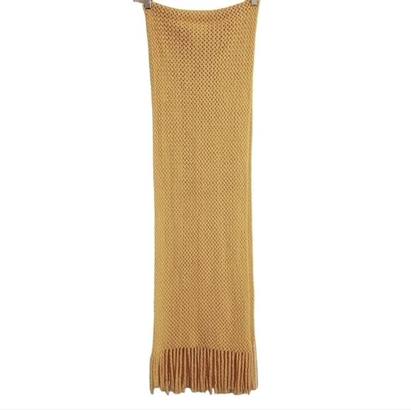 Divided H&M | Women's Mustard Color Weaved Scarf With Tassels (One Size) - Picture 8 of 10